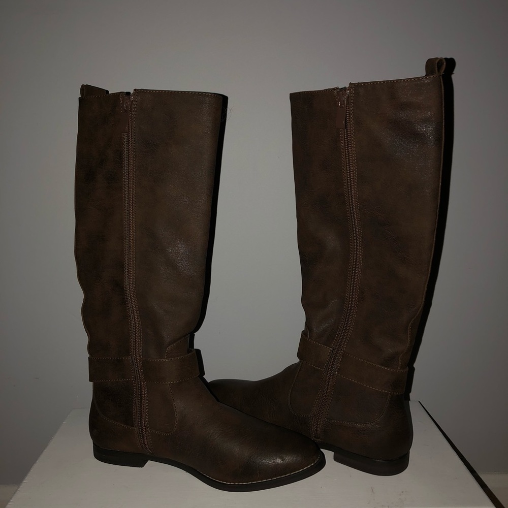 NWOT Very Volatile Riding Boots - Picture 2 of 5